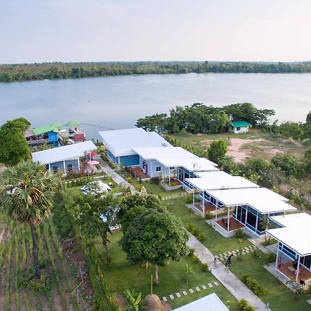 Bluemoon Riverside Phibun Mangsahan Экстерьер фото