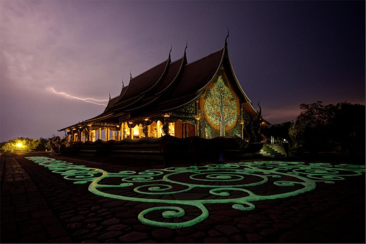 Bluemoon Riverside Phibun Mangsahan Экстерьер фото