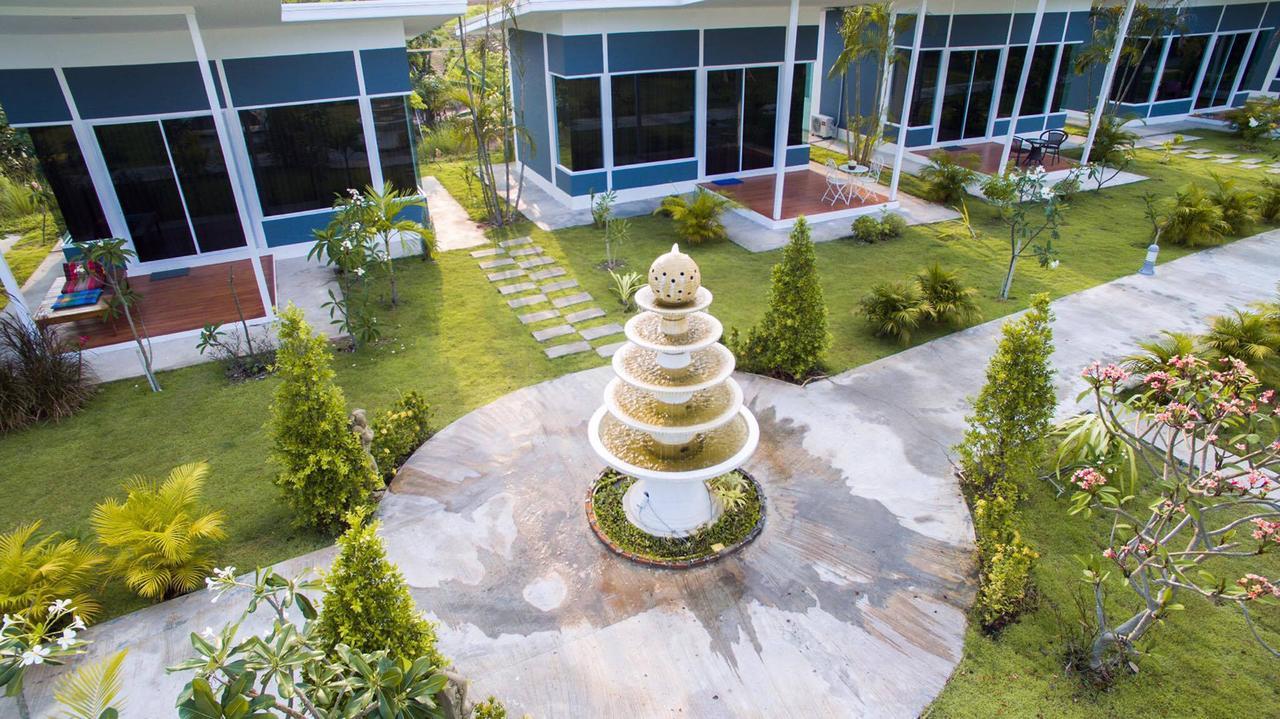 Bluemoon Riverside Phibun Mangsahan Экстерьер фото