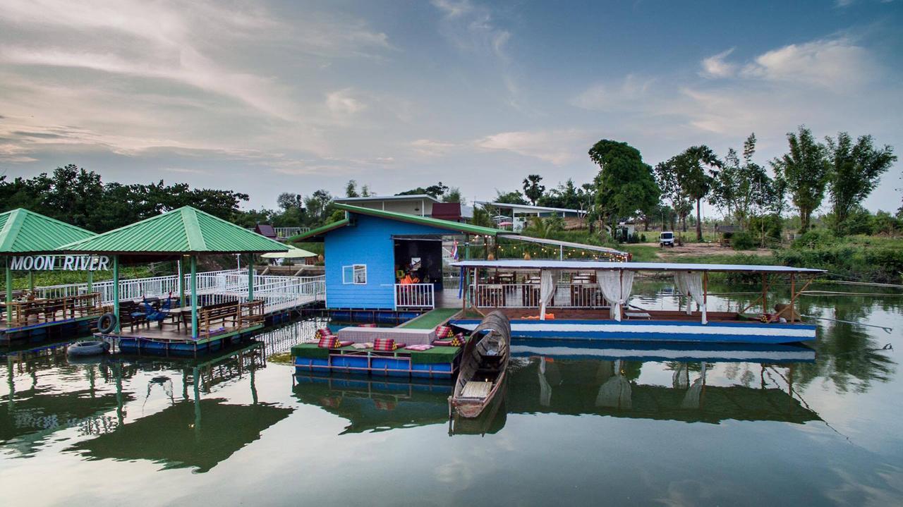 Bluemoon Riverside Phibun Mangsahan Экстерьер фото
